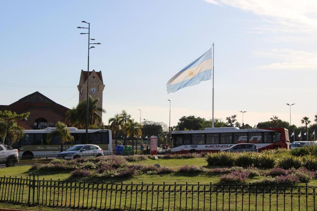 Casa Eden Exclusiva Y Comoda Casona De Descanso A Tan Solo 1 Hora De Bs As Βίλα Tigre Εξωτερικό φωτογραφία